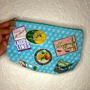 Estée Lauder travel cosmetics bag